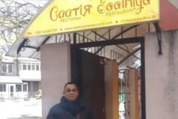 நீடிக்கும் போர்;  இக்கட்டான நேரத்தில் உக்ரைனில் ரட்சகனாக மாறிய இந்தியர்!