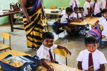 දිවයිනේ සියලුම පාසල් වල හෙට සිට සිදුවන දෙ..