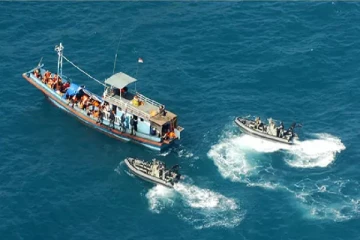 அவுஸ்திரேலியாவில் இருந்து நாடு கடத்தப்பட்ட இலங்கையர்கள்