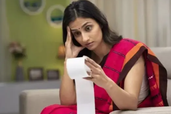 தவறியும் இந்த 5 விஷயங்களை வீடுகளில் செய்யாதீர்கள்.. கடன் பிரச்சனை வருமாம் | Doing 5 Things Daily Will Block Positive Energy தவறியும் இந்த 5 விஷயங்களை வீடுகளில் செய்யாதீர்கள்.. கடன் பிரச்சனை வருமாம் | Doing 5 Things Daily Will Block Positive Energy