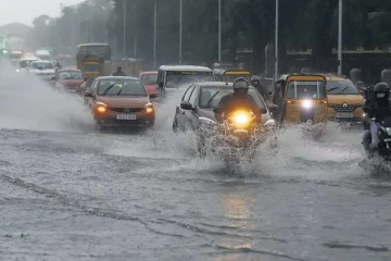 தமிழகத்தில் இன்று முதல் 6 நாட்களுக்கு தொடரும் மழை- வானிலை ஆய்வு மையம்