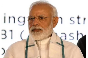 கொரோனா தடுப்பூசி விவகாரத்தில் மத்திய அரசின் இரட்டை நிலைப்பாடு! வலுக்கும் எதிர்ப்பு