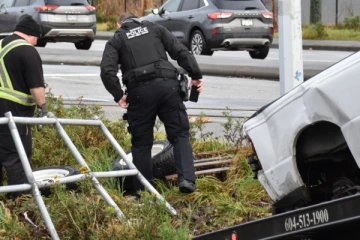 கனடிய எல்லைக்குள் அத்துமீறி பிரவேசித்தவர் கைது