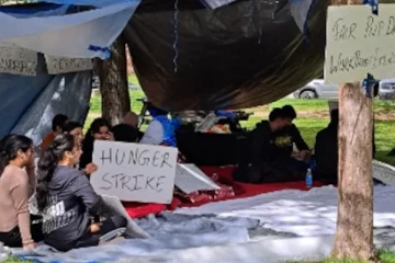 கனேடிய மாகாணமொன்றில் உண்ணாவிரதம் இருந்த மாணவர்கள் சிலர் மயக்கம்: சமீபத்திய தகவல்