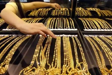 தங்கம் வாங்கவுள்ளோருக்கு மகிழ்ச்சி தகவல் - இன்று சடுதியாக வீழ்ச்சி கண்டது விலை