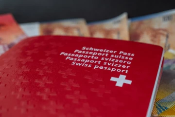 சுவிட்சர்லாந்துக்கு புதிதாக குடிபெயர்ந்தவர்களுக்கு உதவும் ஒரு செய்தி