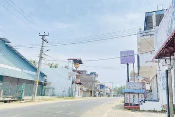 வெறிச்சோடி காணப்பட்ட அம்பாறை!