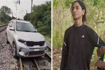 தண்டவாளத்தில் கார் ஓட்டிய பெண்; 2 மணி நேரம் நின்ற ரயில் - 15 ரயில்கள் ரத்து!