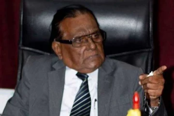 வடமேல் மாகாண ஆளுநர் கொரோனாவால் உயிரிழப்பு