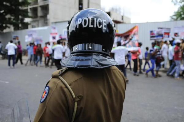 மட்டக்களப்பில் பயங்கர தீ விபத்து! முற்றாக எரிந்து சாம்பலாகிய வீடு | Batticaloa House Fire Incident