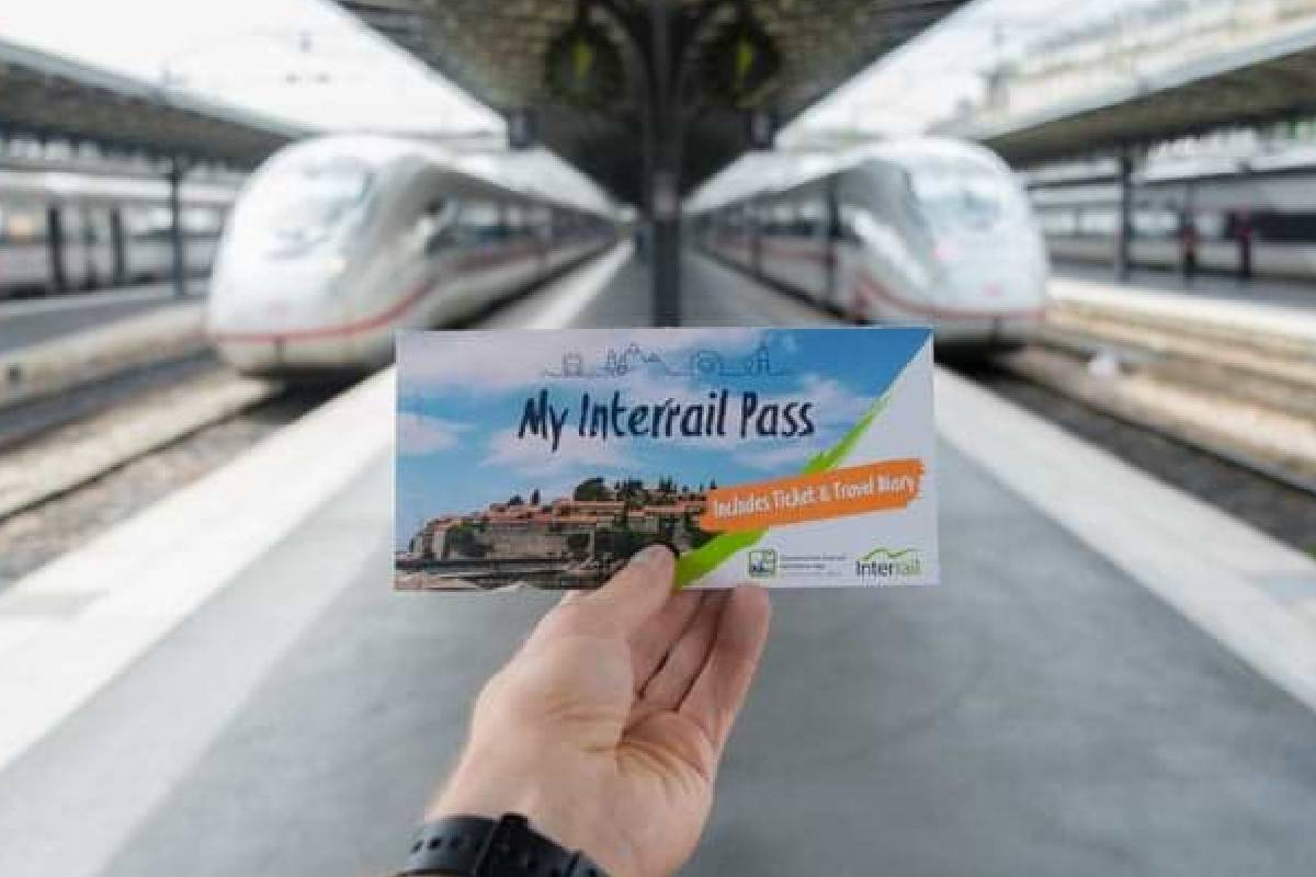 இணையத்தில் தகவல்கள்... ஐரோப்பாவில் ரயில் பயணிகளின் கடவுச்சீட்டுகளை ரத்து செய்ய கோரிக்கை | Travellers Told Cancel Passports