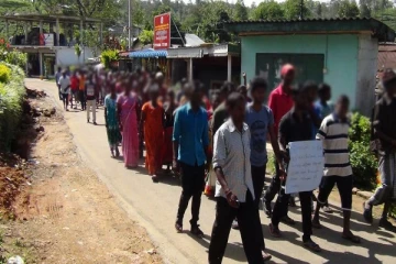 ஹட்டன் போடைஸ் தோட்ட மக்கள் ஆர்ப்பாட்டம்