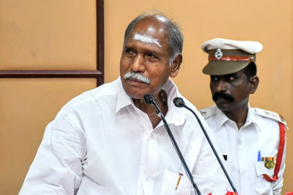 விஜய்யின் கூட்டணி கனவுக்கு செக் வைக்கும் பாஜக? முதல்வர் சொன்ன பதில் | Rangasamy Says Still In Nda Alliance Tvk Shocks