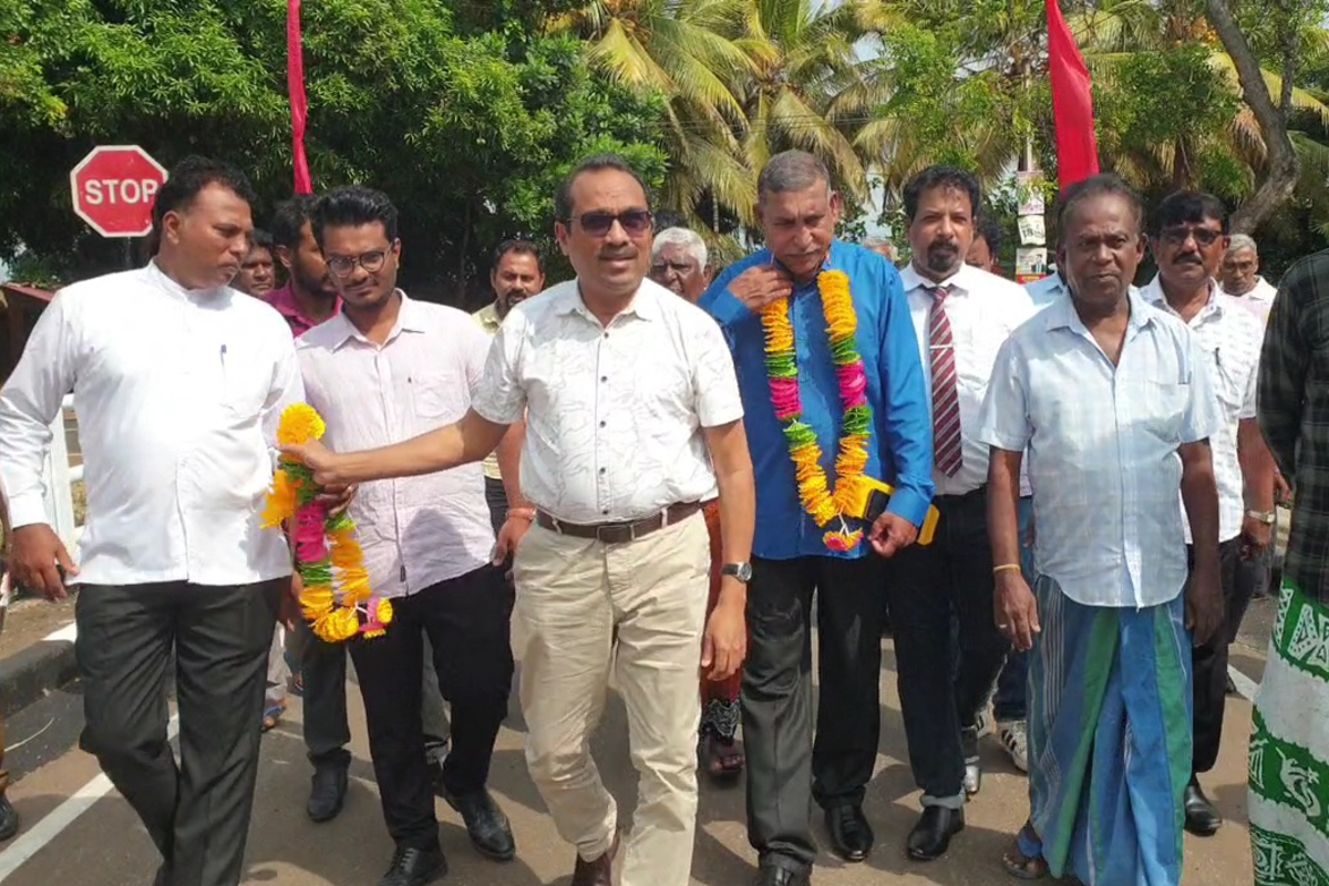 11 கிராமங்களுக்கான களுகுன்னாமடு பிரதான வீதி புனரமைக்கப்பட்டு அமைச்சரால் திறந்து வைப்பு | Minister Bimal S Vavuniya Visit 11 கிராமங்களுக்கான களுகுன்னாமடு பிரதான வீதி புனரமைக்கப்பட்டு அமைச்சரால் திறந்து வைப்பு | Minister Bimal S Vavuniya Visit