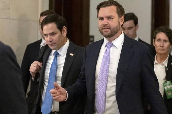 அமெரிக்க நிறுவனம் மீதான தாக்குதல்... ஐரோப்பிய ஒன்றியத்தை சாடிய ஜே.டி. வான்ஸ், மார்கோ ரூபியோ | Attack On Us Firms