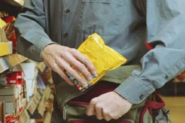 நாடாளுமன்றத்தில் திடீர் சோதனை நடவடிக்கை!