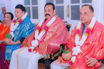 மஹிந்தவின் வீட்டில் சுப்பிரமணியன் சுவாமி! (Photos)