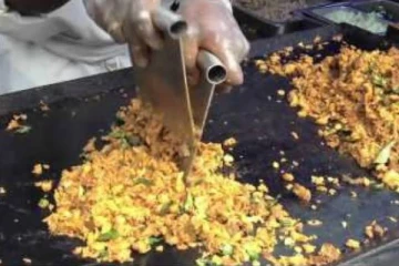 கொத்துரொட்டி வாங்க சென்ற இளைஞன்  அடித்துக் கொலை;  பெரும் அதிர்ச்சியை ஏற்படுத்திய சம்பவம்!