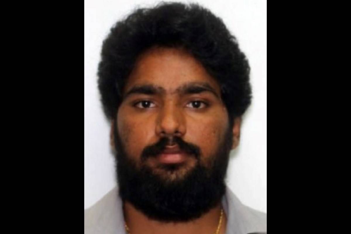 ஆவிகளுடன் பேசுபவர் எனக்கூறி கோடிக்கணக்கில் மோசடி செய்த இந்தியர் | Indian Psychic Accused Crores Of Scam In Canada ஆவிகளுடன் பேசுபவர் எனக்கூறி கோடிக்கணக்கில் மோசடி செய்த இந்தியர் | Indian Psychic Accused Crores Of Scam In Canada
