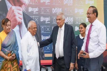 அரசியலில் ஒதுங்கியிருந்த முன்னாள் அமைச்சரும் ரணிலுக்கு ஆதரவு