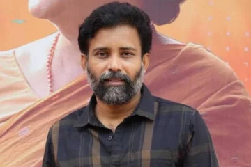 பிரபல தொகுப்பாளினியை காதலிக்கும் லப்பர் பந்து புகழ் நடிகர் தினேஷ்... வெளிவந்த ஜோடியின் போட்டோஸ்...