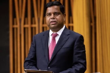 கனேடிய பெடரல் தேர்தலில் போட்டியிட்ட இலங்கை தமிழர் அபார வெற்றி!