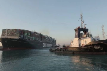 135 ஆண்டுகளில் இல்லாத அளவு சூயஸ் கால்வாய் வருவாயில் பாரிய மாற்றம்!