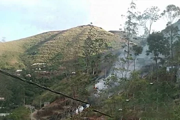 குடிநீர் பெற்றுக்கொள்ளும் வனப்பகுதிக்கு தீ வைப்பு