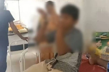 செல்போனில் ஏற்பட்ட வாக்குவாதம் - மாணவனை பிரம்பால் தாக்கிய தலைமையாசிரியர்