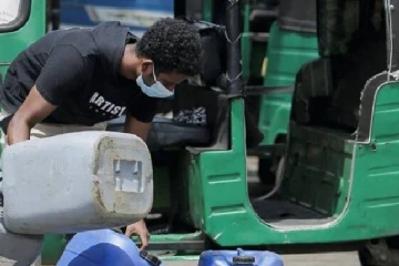 59,000 லிற்றர் எரிபொருள் கைப்பற்றல்...137 பேர் கைது