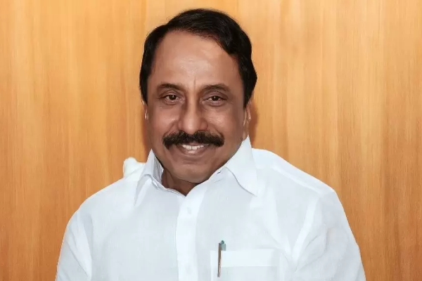 தவெகவில் இணையும் 8 முன்னாள் எம்.எல்.ஏக்கள் - மூத்த பத்திரிக்கையாளர் முத்தலிப்(வீடியோ) | Muthalif Says 8 Ex Mla To Join In Vijay Tvk தவெகவில் இணையும் 8 முன்னாள் எம்.எல்.ஏக்கள் - மூத்த பத்திரிக்கையாளர் முத்தலிப்(வீடியோ) | Muthalif Says 8 Ex Mla To Join In Vijay Tvk