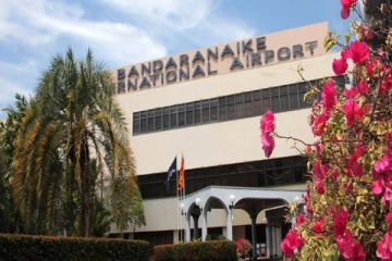 கட்டுநாயக்க சர்வதேச விமான நிலைய ஊழியர்கள் திடீரென எடுத்த அதிரடி முடிவு!