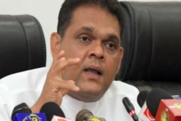 ஜெனிவா தீர்மானம் தேசத் துரோகிகளை அடையாளம் காட்டியுள்ளது - இராஜாங்க அமைச்சர் சீற்றம்