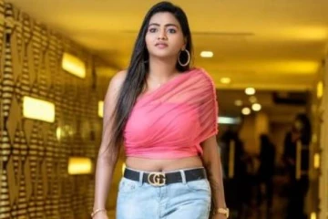 அசிங்கமாக மார்பகத்தின் சைஸ் கேட்ட ரசிகர்- செம பதிலடி கொடுத்த நடிகை ஷாலு ஷம்மு