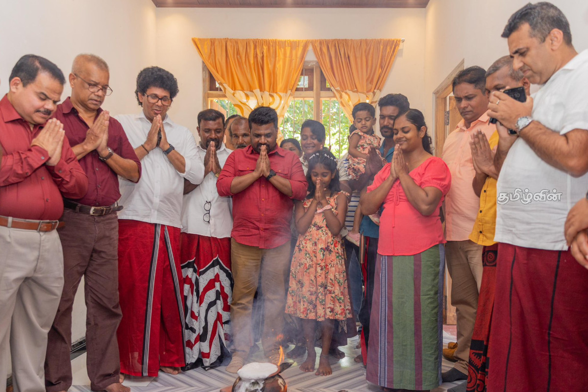 டித்வா அனர்த்தத்திலிருந்து மீண்ட குடும்பத்துடன் புத்தாண்டு கொண்டாடிய அநுர | Anura Celebrates New Year With Family Survived