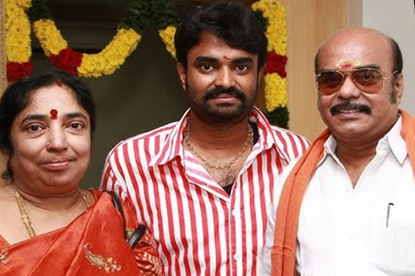 பிரபல இயக்குனரின் தாயார் திடீர் மறைவு - இரங்கல் தெரிவிக்கும் திரையுலகினர்கள் | Director Alvijay Mother Passed Away