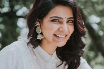 கணவரைப் பிரிந்த சமந்தா பிரபல தயாரிப்பாளருடன் தனிக்குடித்தனமா? வெளியான ரகசியம்