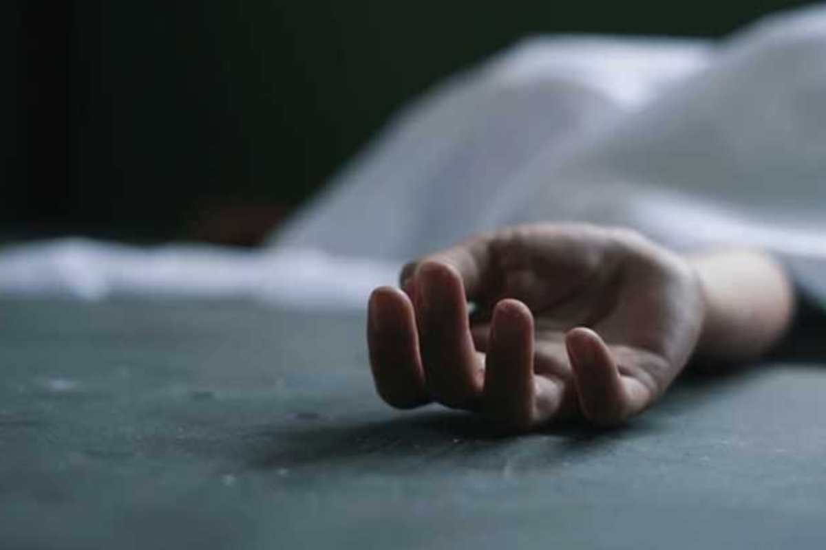 நண்பர்களுக்குள் திடீர் மோதல் - தலையில் அடிபட்டு ஒருவர் பலி | Sudden Clash Between Friends One Dies