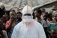 கொங்கோவில் பரவி வரும் எபோலா வைரஸ்: தடுப்பூசி வழங்கும் நடவடிக்கை ஆரம்பம்
