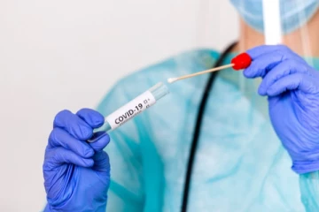 சென்னையில் கொரோனா உயிரிழப்பு; இலங்கையில் PCR பரிசோதனை