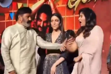 பொது மேடையில் அஞ்சலியிடம் மோசமாக நடந்து கொண்ட பாலையா, வீடியோவுடன்