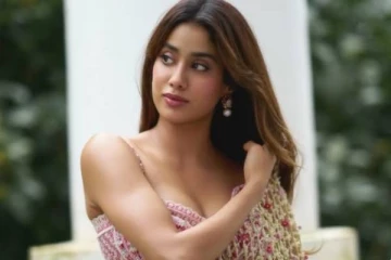 3 குழந்தைகள் பெற்றுக்கொள்ள வேண்டும், ஏன்னா... ஜான்வி கபூர்