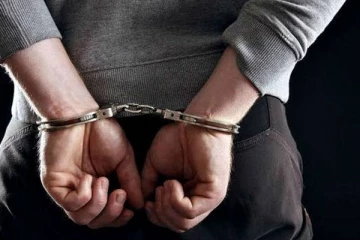 மதுபோதையில் நபர் செய்த மோசமான செயல்