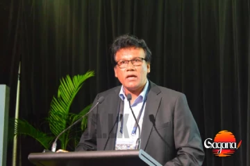 මහා පරිමාණ ව්‍යාපාරිකයන් රැසක් දේශපාලඥයන් හා එක්ව කරන දූෂිත වංචාවක් එළියට