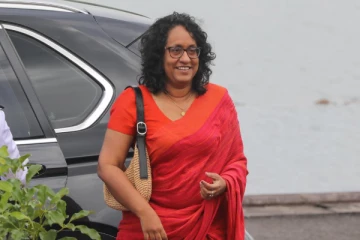 ஈஸ்டர் தின தாக்குதல்; தற்போது அதிகாரிகளாக இருந்தாலும் சட்டம் பாயும்; பிரதமர் ஹரிணி