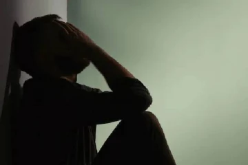 வீடியோ கால் வில்லங்கம்: இளைஞரை நிர்வாணமாக்கி பணத்தை சுருட்டிய கும்பல்