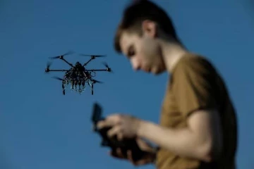 உக்ரைன் ட்ரோன் படையை வலுப்படுத்தும் பிரித்தானியா... ஓராண்டில் 100,000 ட்ரோன்கள் உறுதி