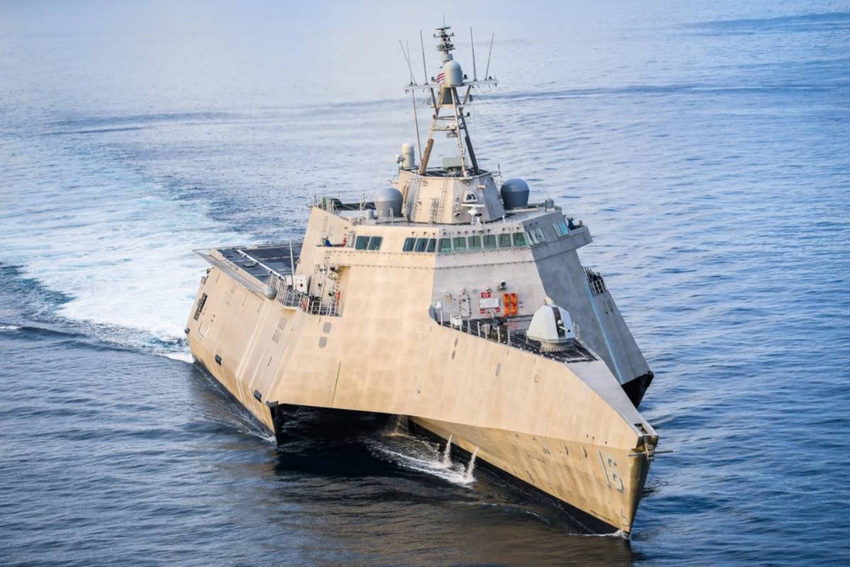 கொழும்பு துறைமுகத்தை வந்தடைந்த அமெரிக்காவின் USS Tulsa கடற்படை கப்பல் | Uss Tulsa America Colobo Fort Ship