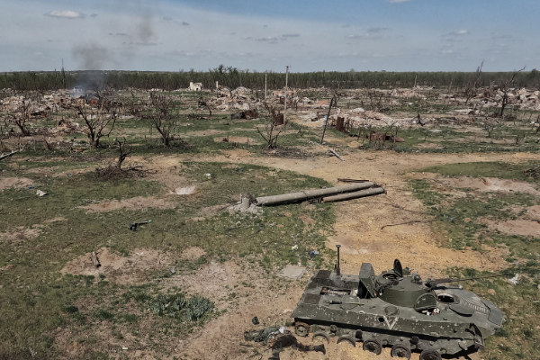 கிழக்கு உக்ரைனின் ரஷ்யாவின் தாக்குதல்: 12 பேர் பலி | Russia Offensive Eastern Ukraine 12 People Died