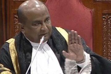 විපක්ෂයට සැර වුන කතානායක.. (VIDEO)